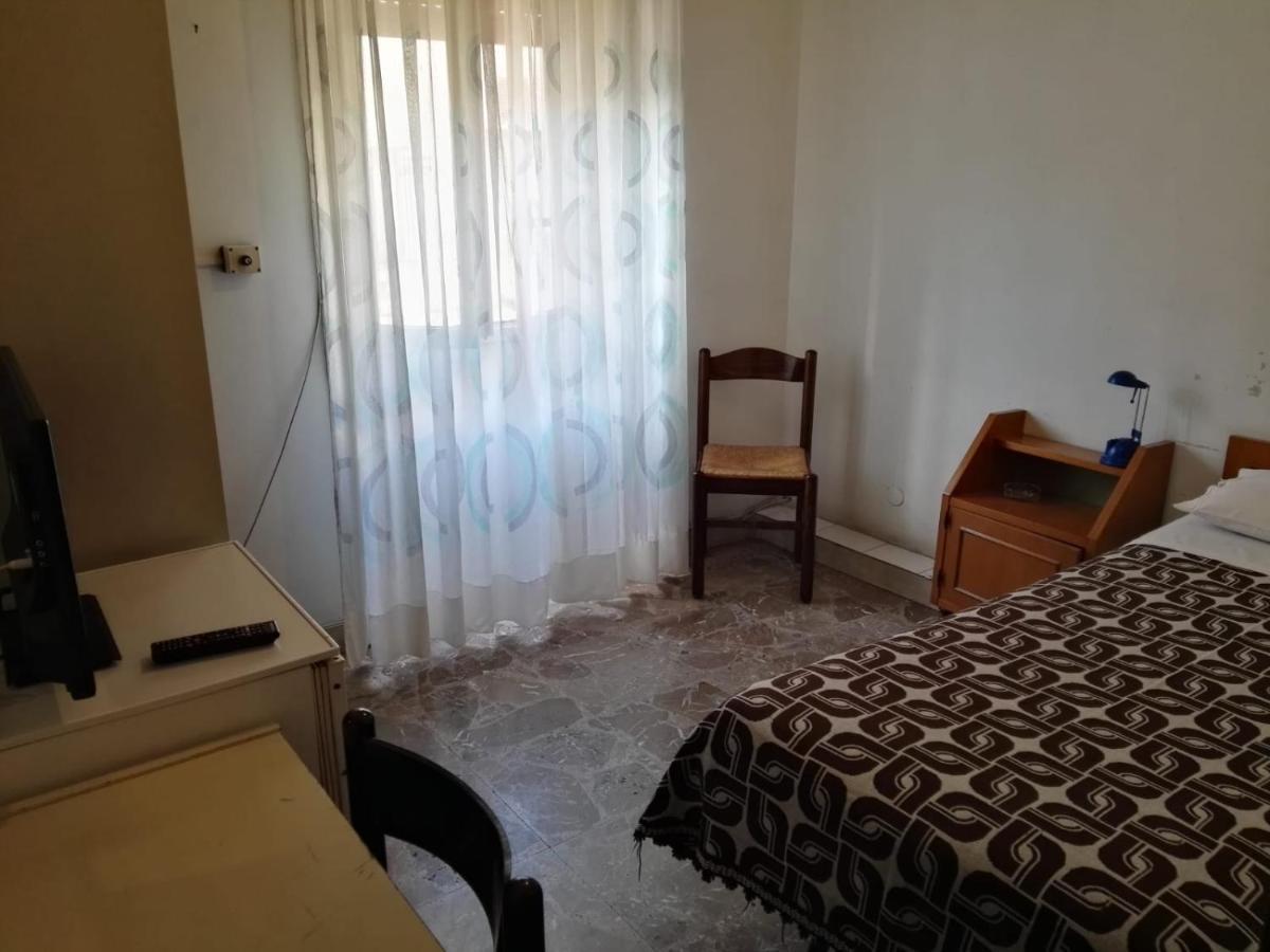Affittacamere Al Centro Di Milazzo Exterior foto